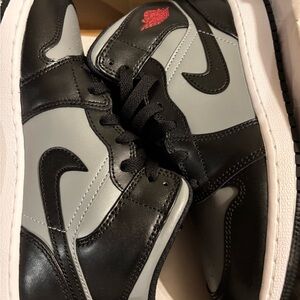 Nike Black and Gray Sneakers for Men